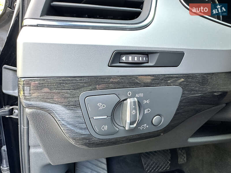 Позашляховик / Кросовер Audi Q7 2018 в Києві