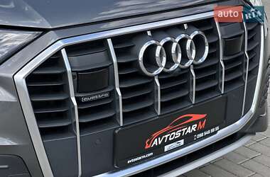 Позашляховик / Кросовер Audi Q7 2020 в 