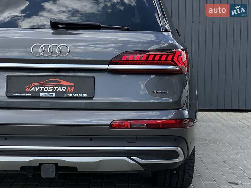 Позашляховик / Кросовер Audi Q7 2020 в Мукачевому