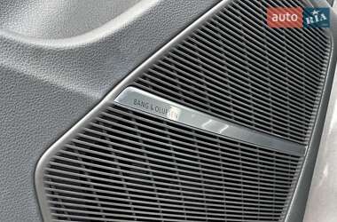 Позашляховик / Кросовер Audi Q7 2020 в 