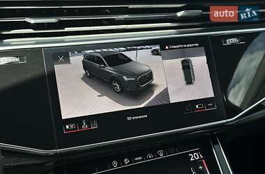 Позашляховик / Кросовер Audi Q7 2020 в 