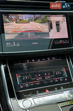 Позашляховик / Кросовер Audi Q7 2020 в 