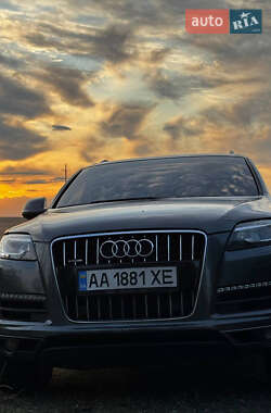 Внедорожник / Кроссовер Audi Q7 2012 в 
