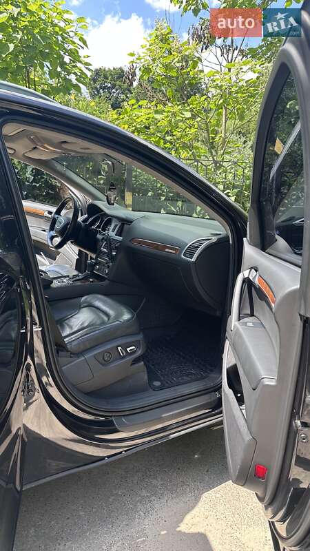 Позашляховик / Кросовер Audi Q7 2014 в Києві