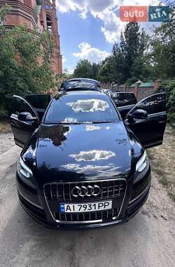 Позашляховик / Кросовер Audi Q7 2014 в 