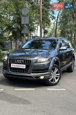 Внедорожник / Кроссовер Audi Q7 2013 в Белогородке