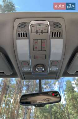 Позашляховик / Кросовер Audi Q7 2013 в 
