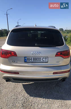 Внедорожник / Кроссовер Audi Q7 2013 в 