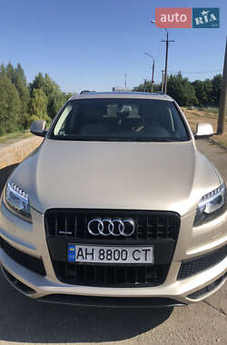 Внедорожник / Кроссовер Audi Q7 2013 в 