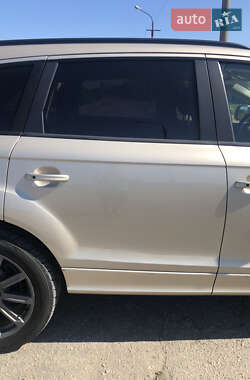 Внедорожник / Кроссовер Audi Q7 2013 в 