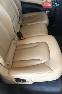 Внедорожник / Кроссовер Audi Q7 2013 в 