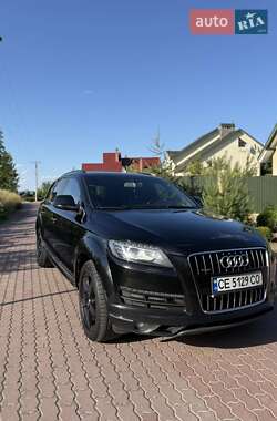 Внедорожник / Кроссовер Audi Q7 2015 в 
