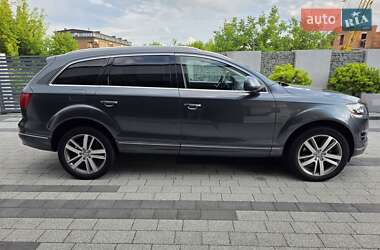 Внедорожник / Кроссовер Audi Q7 2013 в Ровно