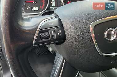 Позашляховик / Кросовер Audi Q7 2013 в 
