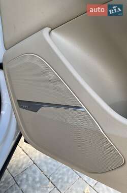 Внедорожник / Кроссовер Audi Q7 2018 в 