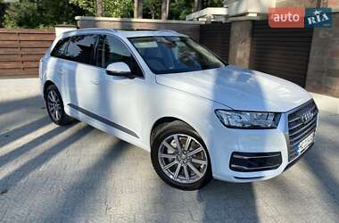Внедорожник / Кроссовер Audi Q7 2018 в 