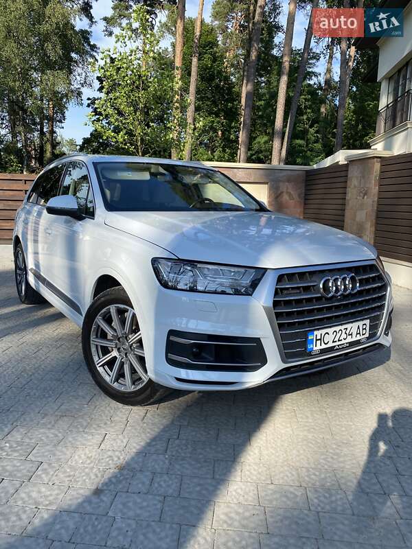Позашляховик / Кросовер Audi Q7 2018 в Львові