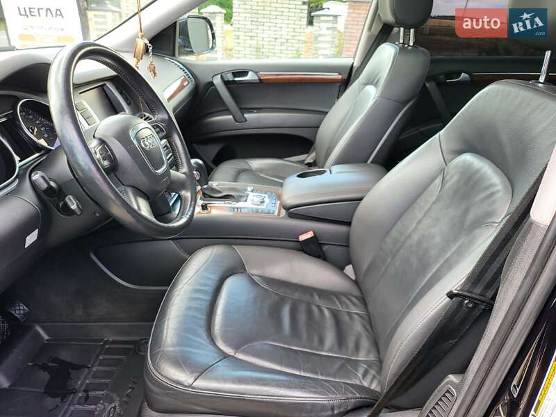 Позашляховик / Кросовер Audi Q7 2010 в Снятині