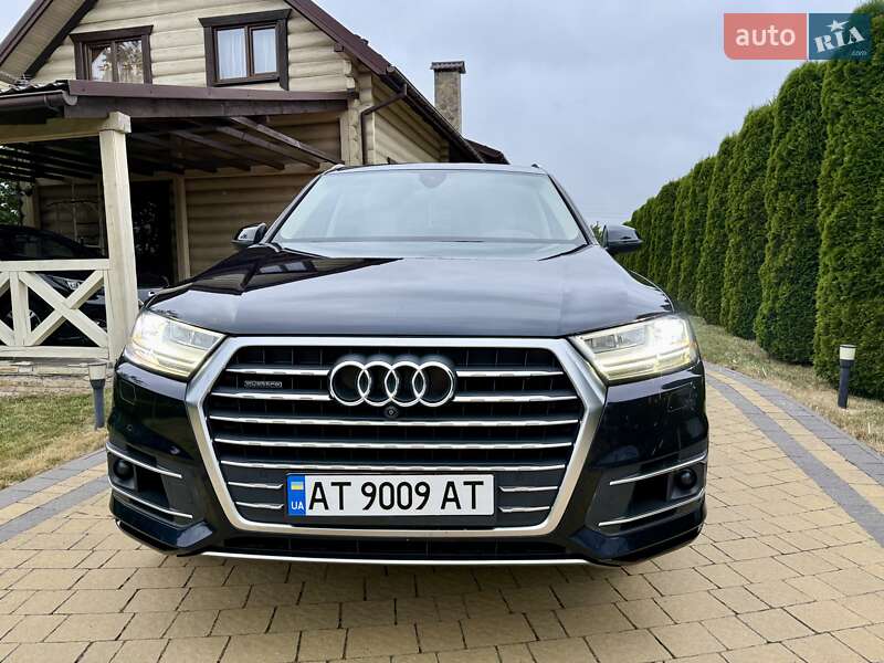 Позашляховик / Кросовер Audi Q7 2017 в Івано-Франківську