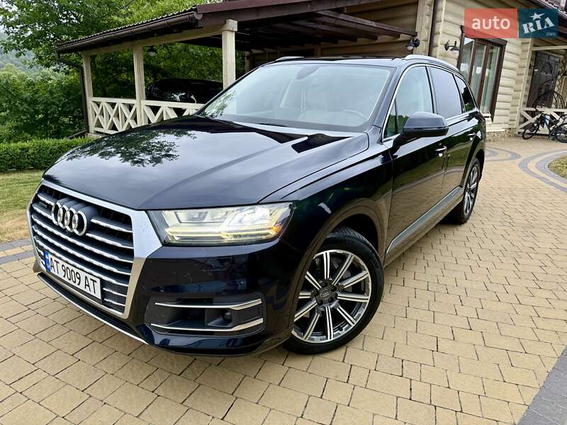 Позашляховик / Кросовер Audi Q7 2017 в Івано-Франківську