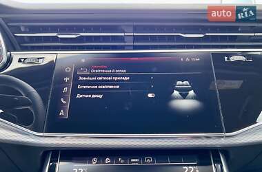 Позашляховик / Кросовер Audi Q7 2025 в 