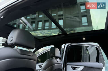 Позашляховик / Кросовер Audi Q7 2022 в 