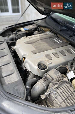Внедорожник / Кроссовер Audi Q7 2008 в 