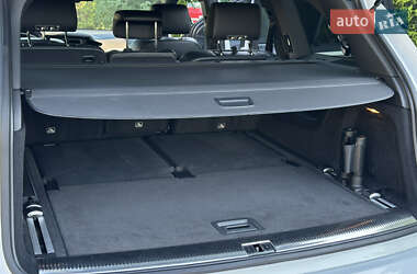 Позашляховик / Кросовер Audi Q7 2013 в 