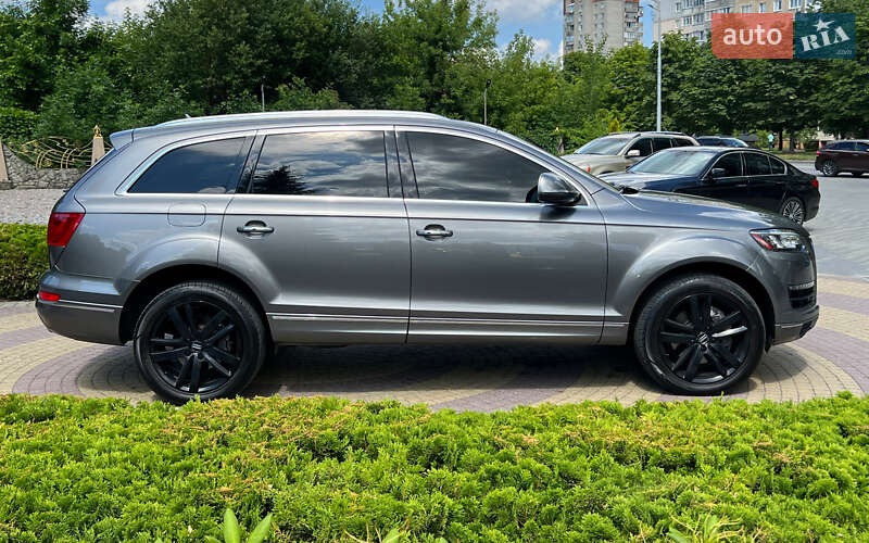 Позашляховик / Кросовер Audi Q7 2011 в Львові