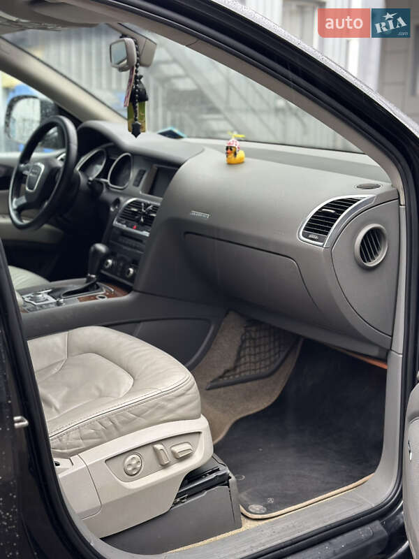 Позашляховик / Кросовер Audi Q7 2007 в Хмельницькому