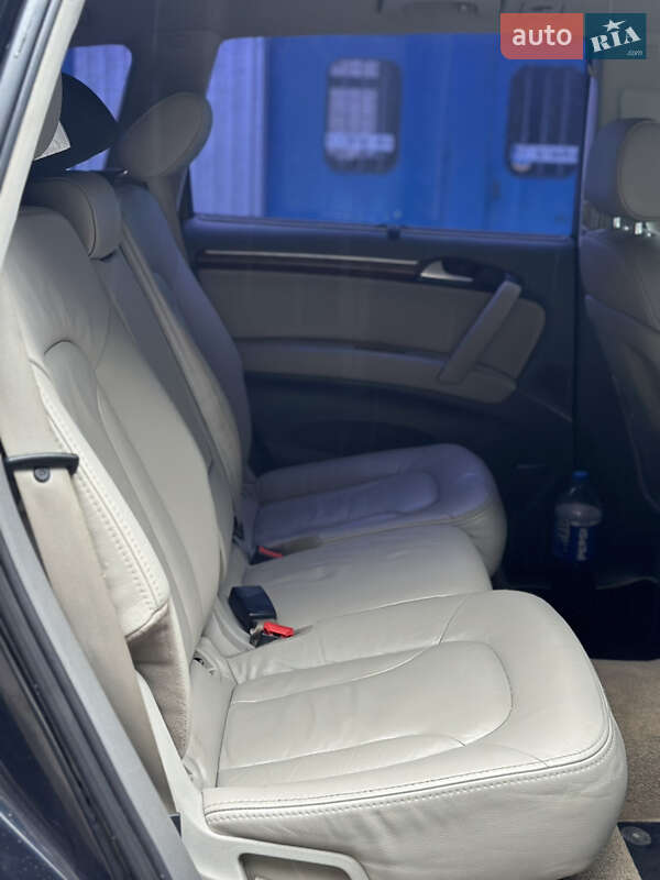 Позашляховик / Кросовер Audi Q7 2007 в Хмельницькому