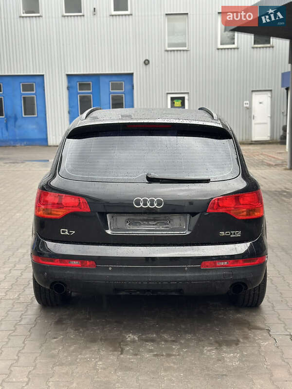 Позашляховик / Кросовер Audi Q7 2007 в Хмельницькому