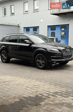 Внедорожник / Кроссовер Audi Q7 2007 в 