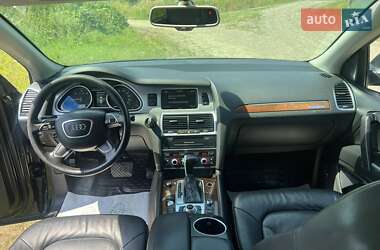 Внедорожник / Кроссовер Audi Q7 2014 в 