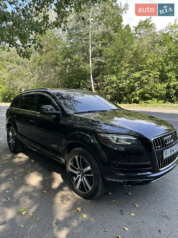 Внедорожник / Кроссовер Audi Q7 2011 в Полтаве