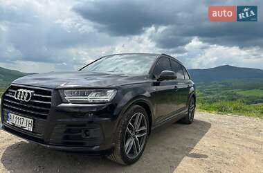 Внедорожник / Кроссовер Audi Q7 2018 в 