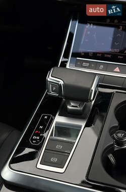 Внедорожник / Кроссовер Audi Q7 2020 в 