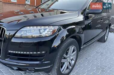 Позашляховик / Кросовер Audi Q7 2014 в 