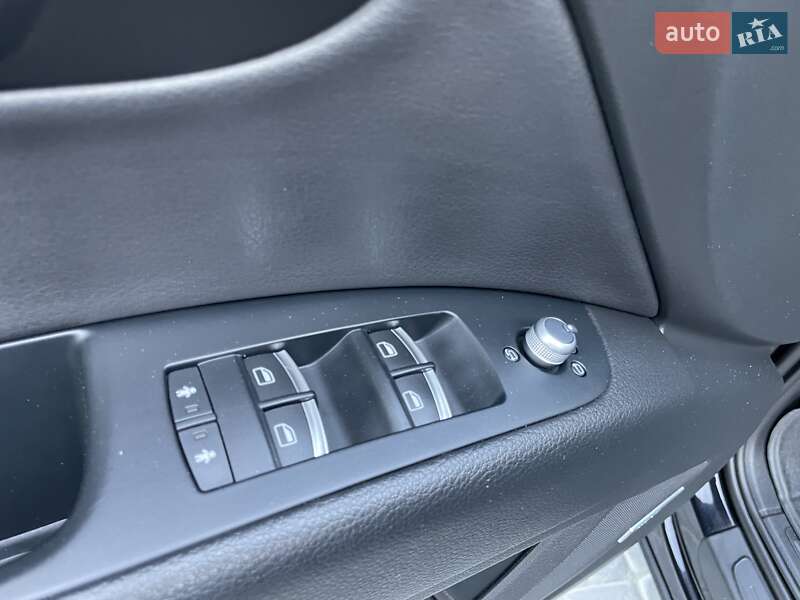 Внедорожник / Кроссовер Audi Q7 2014 в Виннице