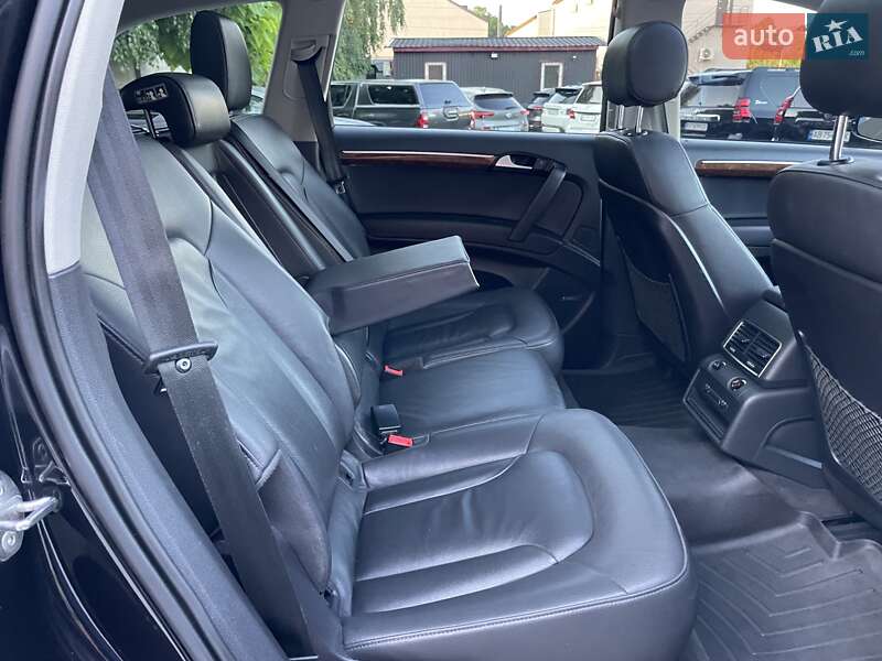 Внедорожник / Кроссовер Audi Q7 2014 в Виннице