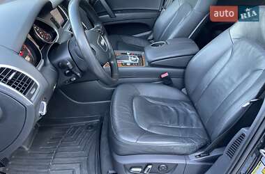 Позашляховик / Кросовер Audi Q7 2014 в 