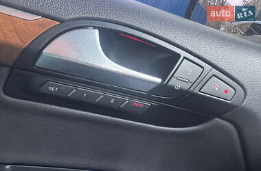 Позашляховик / Кросовер Audi Q7 2013 в 