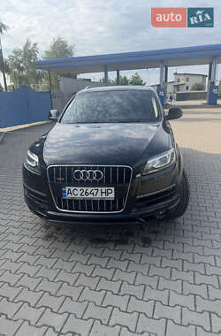 Позашляховик / Кросовер Audi Q7 2013 в Луцьку