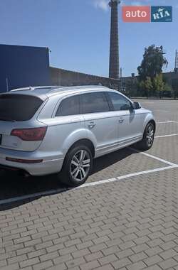 Позашляховик / Кросовер Audi Q7 2014 в 