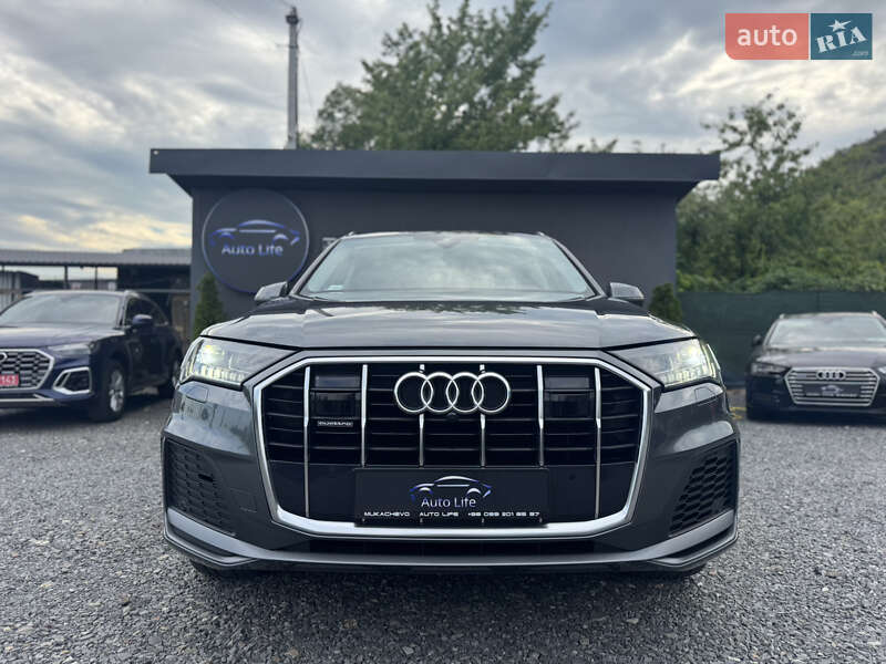 Позашляховик / Кросовер Audi Q7 2020 в Мукачевому