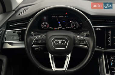 Внедорожник / Кроссовер Audi Q7 2020 в 