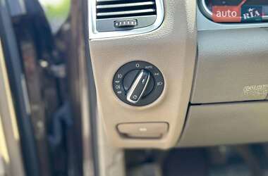 Внедорожник / Кроссовер Audi Q7 2009 в 
