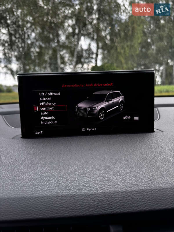 Позашляховик / Кросовер Audi Q7 2017 в Житомирі