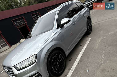 Позашляховик / Кросовер Audi Q7 2019 в Києві