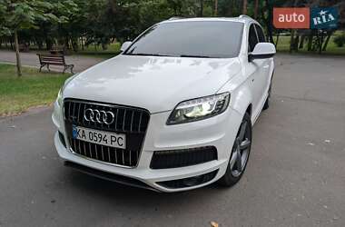 Позашляховик / Кросовер Audi Q7 2011 в Києві